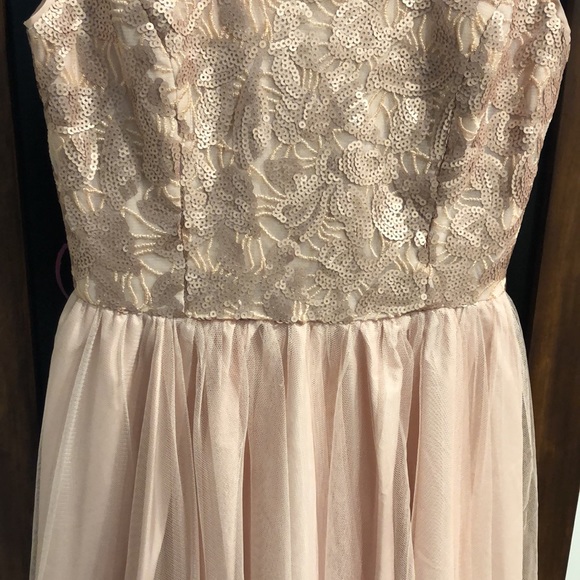 AIDAN MATTOX sequence bodice/Toole dress in blush pink. Size 2 - Picture 4 of 14